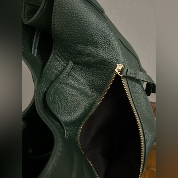 Rich Green Laggo Bag with Tassels - Picture 8 of 11